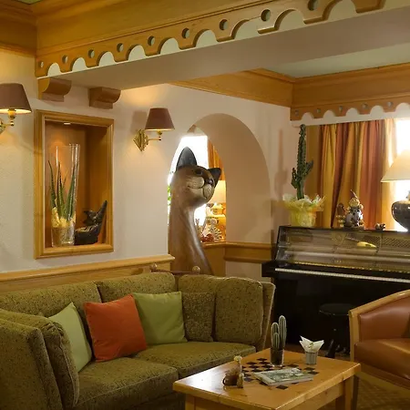 Hotel Oree Du Bois 3*