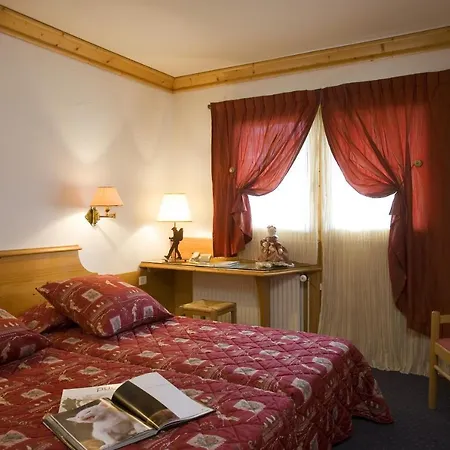 Oree Du Bois 3* Мерибель